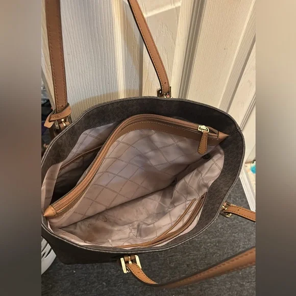 Michael Kors Dark Brown and Tan Tote - Picture 5 of 8